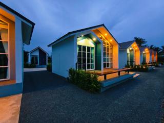 Hug Home Resort Wichianburi ฮักโฮม รีสอร์ท วิเชียรบุรี - Wichian Buri - 6