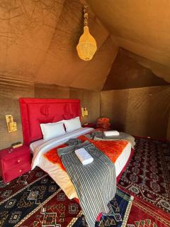 Desert luxury tents - 5