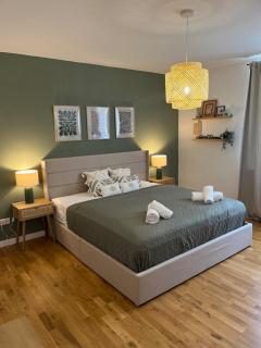 Gemütliches Apartment I Mitten in der Stadt Aschaffenburg I 5 Min HBF I Gegenüber City Galerie - Aschaffenburg - 0