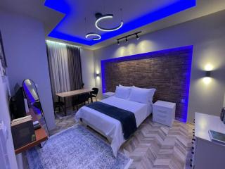 Urban Luxe Retreat- Pogradec - Pogradec - 0