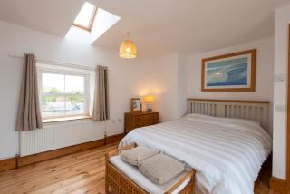 Stylish Cottage - Walk to Beach & Pubs & Fast WiFi - St Agnes - 2