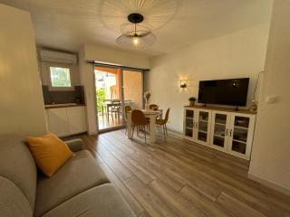 Charmant Appartement climatisé - Wifi - Saint-Raphaël - 8