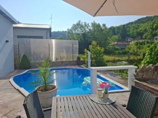 Delux Apartmans - Kulen Vakuf - 9
