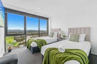 Level 43 Sky High 3BR Ocean View Apartment - Gold Coast - 3