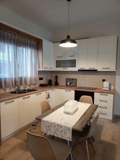 Kelly's blooms & stone - Nafpaktos - 9