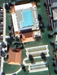Charming Courtyard Villa In The Villages - 9