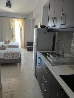 Bluemoon Suites Sarande - Saranda - 5