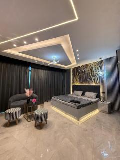 Rooms n views - Ghaziabad - 0