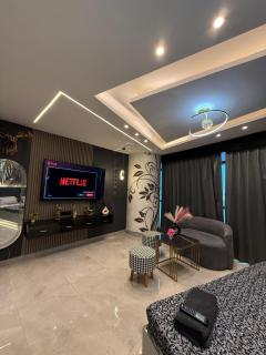 Rooms n views - Ghaziabad - 3