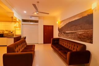 Sea View Apartment - Colombo - 6
