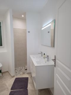 Tout prêt, tout près du fort - 9