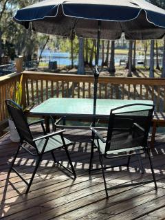 LakeFront Oasis 3 Bedroom Pool Side Retreat - New Port Richey - 7