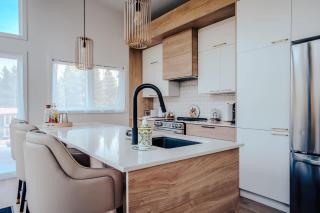 Huge Waterfront Modern Cottage on the Rouge River - Rivière-Rouge - 7