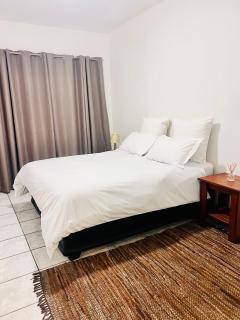 Dolphin view self catering accomodation - Swakopmund - 4