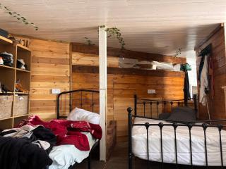 The Cabin Trachench Hostel Dorm with Sleeping units - Leicester - 1