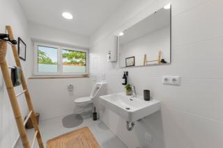 Flussperle Miesbach - Erholung pur direkt an der Schlierach - Dachterrasse mit Grill, kostenloses Parken - Miesbach - 3