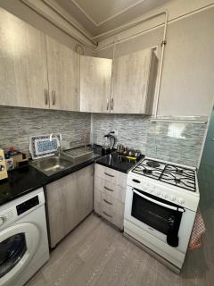 Yerevan nice apartment with balcony for rent - Yerevan - 5