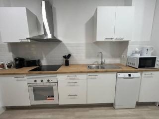 Suite Santa Faz Aire acondicionado en 3 Bedrooms - Alicante - 8