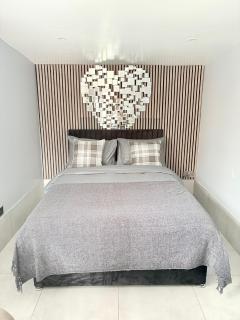 The Garden Studio - Private Detached Studio with Ensuite Cozy and Self-Contained - Luton - 8