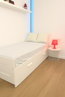 Bonito apartamento con jardín - 5