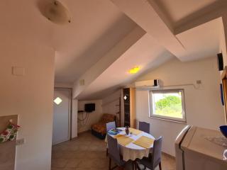 Apartmani Uvodić - Rogoznica - 7