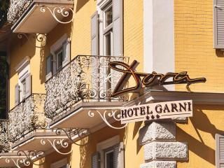 Villa Dora Petit Hôtel - Bad Reichenhall - 0