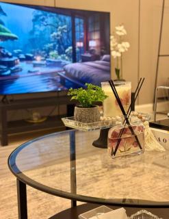 1BR - Luxury Studio - 65inch Tv - Self Entry - Riad - 0