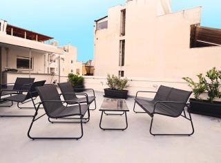Yalarent Emerald House Rooftop & Stylish Apartments in Central Athens - Atene - 1