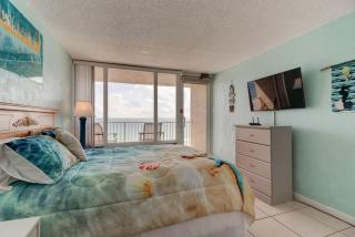 Sunrise Seven Deluxe Oceanfront Condo - 9
