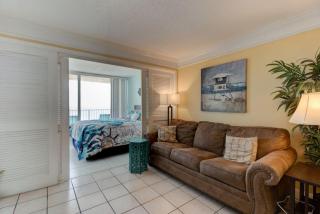 Sunrise Seven Deluxe Oceanfront Condo - Daytona Beach - 8