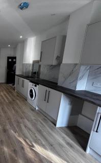 Modern Studio With Free Parking - Rushden - 4