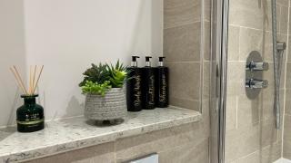 Elegant Modern 2-Bed Apartment in the heart of Belfast - Belfast - 5
