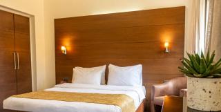 Britannia Suites - 6