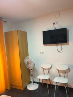 Pensión La Ferroviaria Habitaciones Con Baño Privado - Recepción 1ª Planta Sin Ascensor - Saragozza - 2