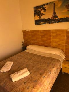 Pensión La Ferroviaria Habitaciones Con Baño Privado - Recepción 1ª Planta Sin Ascensor - Saragozza - 3