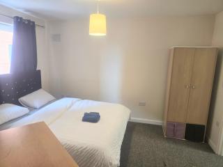 Private Ensuite room in Wolverhampton city centre - Wolverhampton - 5