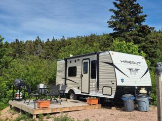 Moceanset Getaways - Elegant, Ocean, Mountain and Sunset Views "Camping Experience" - Dingwall - 0