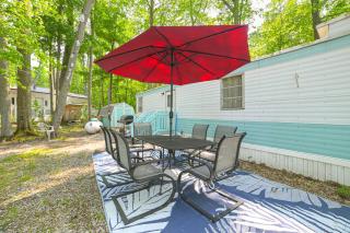 Walk to Manistee Lake Retro Cottage with Fire Pit! - Kalkaska - 0