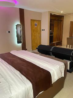 Axion Hotel - - 4