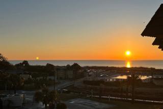 Ray's on the Beach - Hilton Head Island - 2