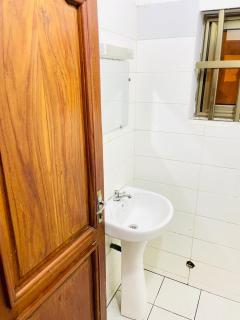 Cozy Private Room Stay In Cotonou City - Cotonou - 1