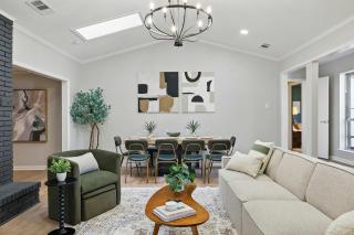 Spacious 5BR Getaway with Pool - Duncanville - 7