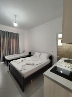 Nori Sela home - Ksamil - 8