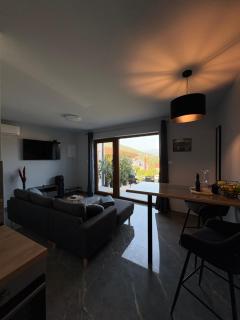 Perla Apartments Opatija - apartments with sea view - Opatija - 1