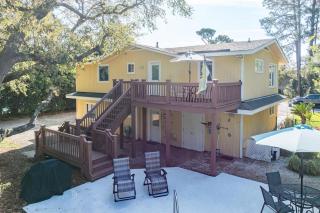 29 Sand Dollar Road - Beautiful 2nd Row Beach Home - Hilton Head Island - 3