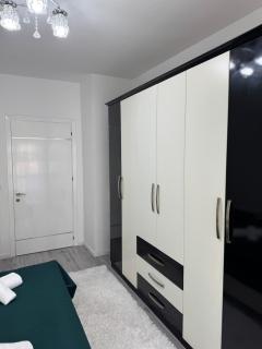 Eriksens Apartment - Pogradec - 9