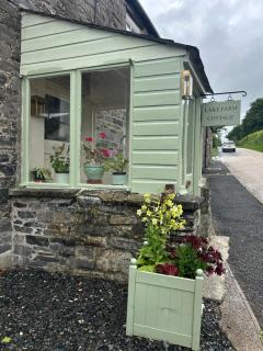 Lake House - Okehampton - 0