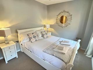 Lady Pecketts Yard One bedroom, sleeps four- - York - 9