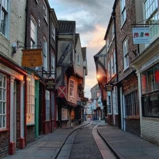 Lady Pecketts Yard One bedroom, sleeps four- - York - 8