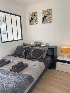 En hauteur, au pied du métro & 7mn du centre Lille - Mons-en-Baroeul - 7